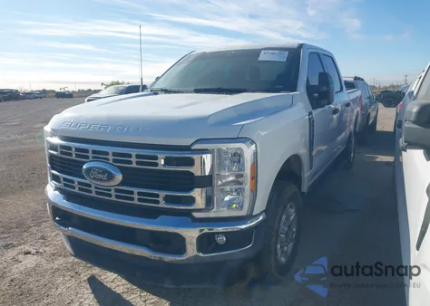 2025 Ford F-250 Xlt z USA, uszkodzony, nr VIN 1FT7W2BTXSEC52683